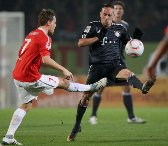 尤其是普尔 尤其是普尔